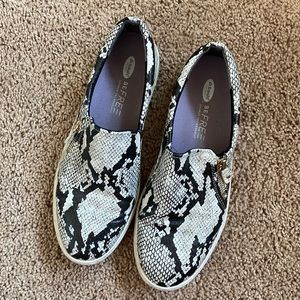 Dr. Scholls snake print slip on sneaker